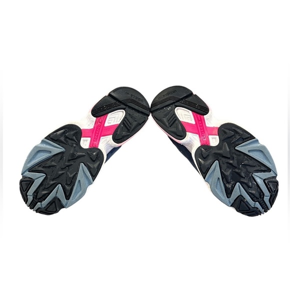 Adidas Women’s ‘Falcon’ Sneakers. Gray Size 9 Excellent Condition - Picture 6 of 7